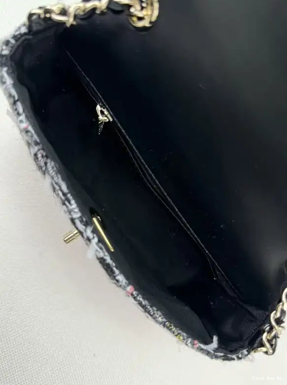 First Bag Ru MINI BAG FLAP CHANEL 0620